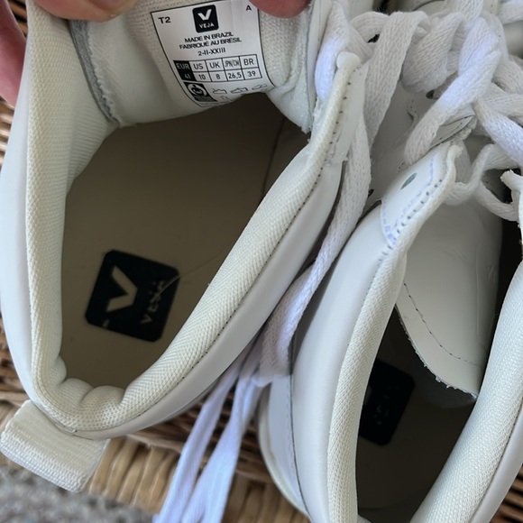 VEJA V-15 High Top Sneakers Size 10 NEW - Picture 12 of 12
